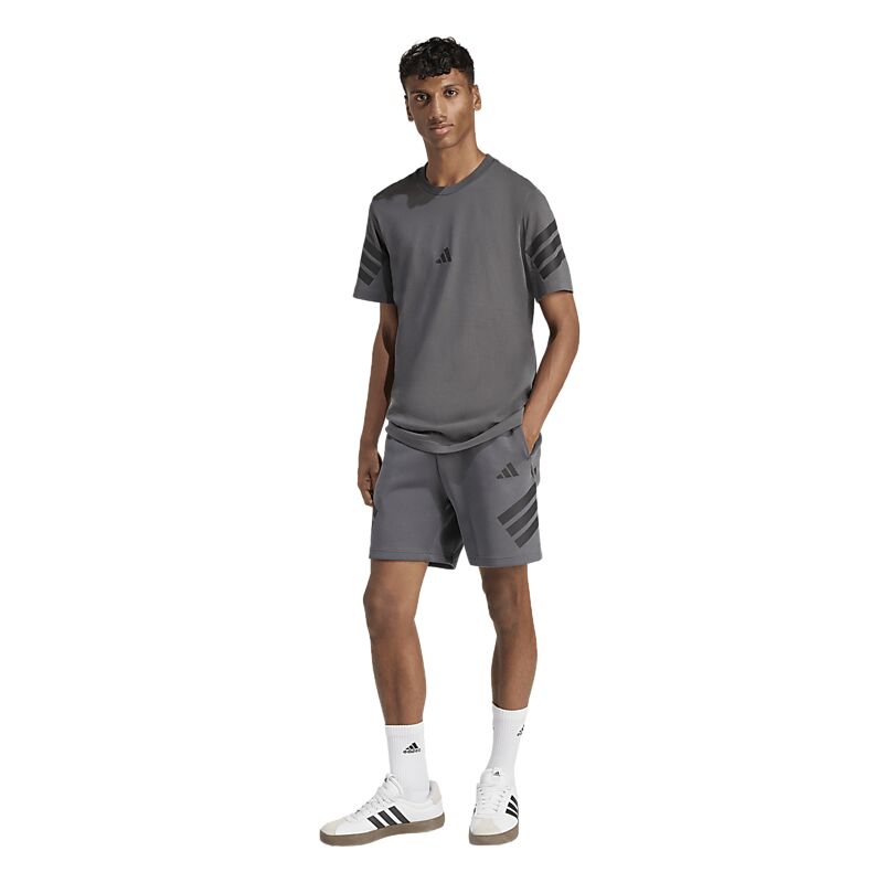 ADIDAS M Fi 3s Reg Tee på
