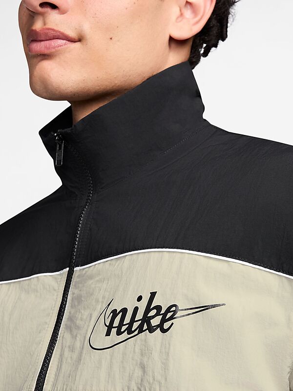 NIKE M LIGHTWEIGHT FULL-ZIP JACKET på