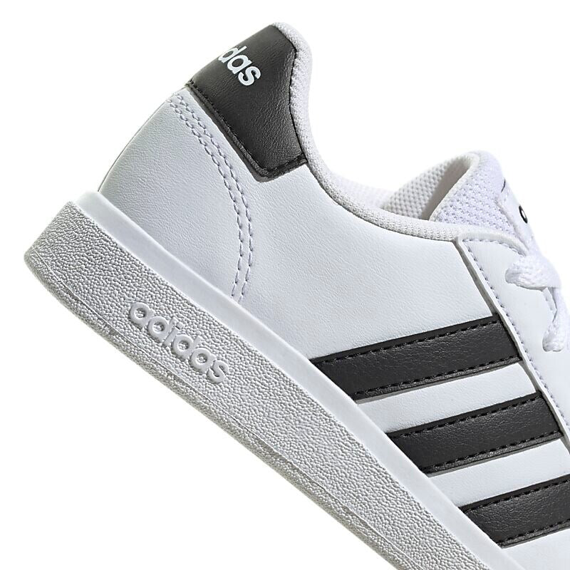 ADIDAS J Grand Court 2.0 K på
