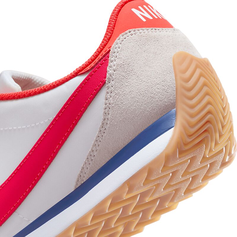 NIKE W Pacific på