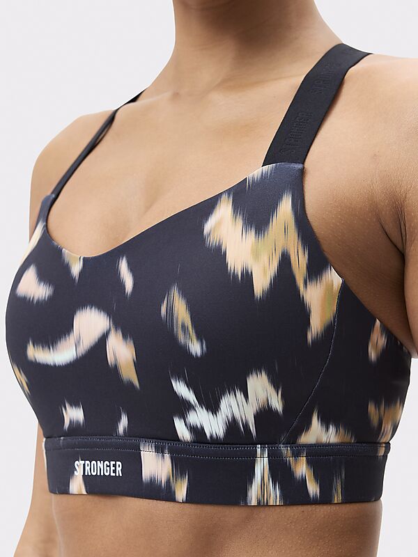 STRONGER Power Sports Bra på