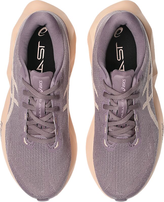 ASICS W NOVABLAST 6 på