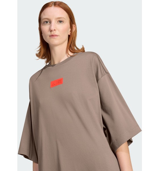 ADIDAS Adidas Audi Formula One Team Elevated Graphic Kortärmad T-shirt på