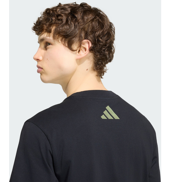 ADIDAS Adidas Audi Revolut F1 Team Teamgeist Grafisk T-shirt på
