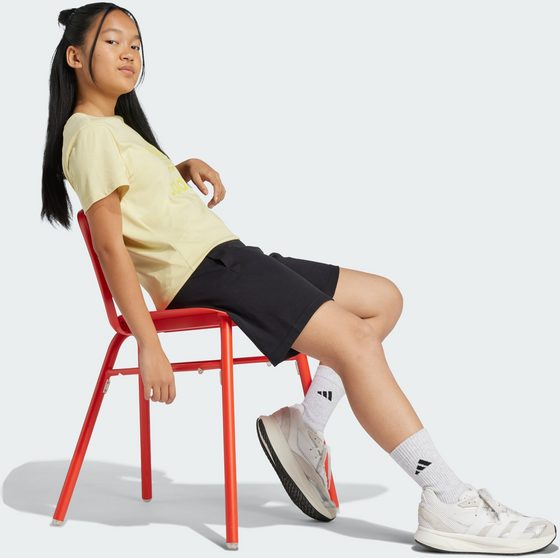ADIDAS Adidas Essentials Shorts på