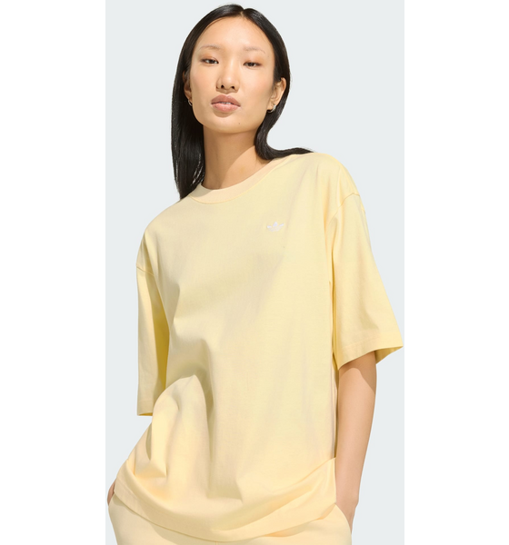 ADIDAS ORIGINALS Adidas Originals Essentials Boyfriend T-shirt på