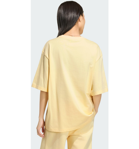 ADIDAS ORIGINALS Adidas Originals Essentials Boyfriend T-shirt på
