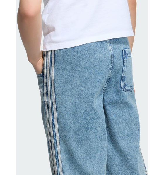 ADIDAS ORIGINALS Adidas Originals Loose Denim Jorts på