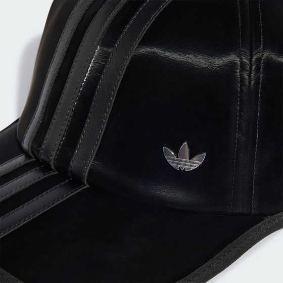 ADIDAS ORIGINALS Adidas Originals Premium Tech Keps på