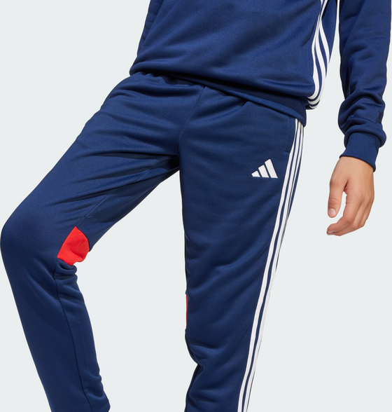 ADIDAS Adidas Tiro 25 Essentials Joggingbyxor på