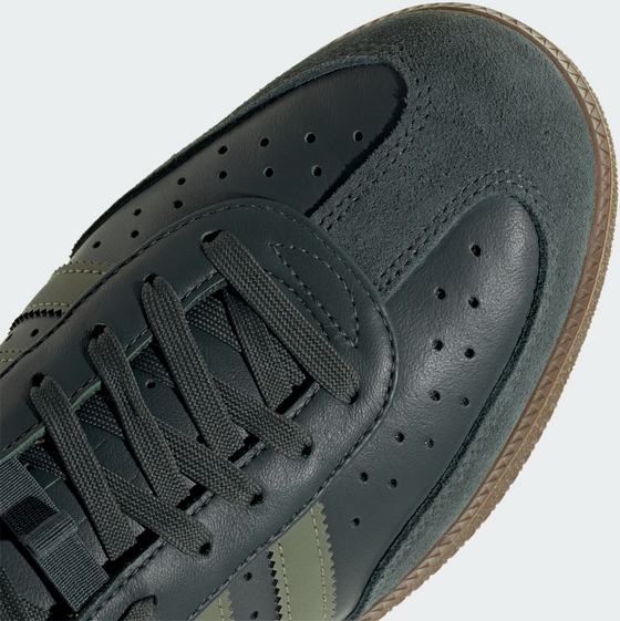 ADIDAS Adidas Velosamba Leather Skor på