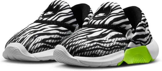 NIKE Baby And Toddler Shoes Swoosh Go på