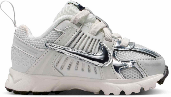 NIKE Baby/toddler Shoes Vomero 5 på