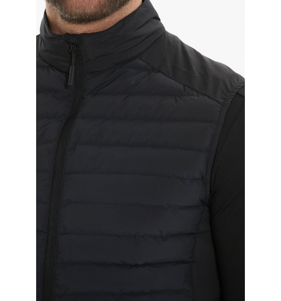 ENDURANCE Benst Running Jacket på