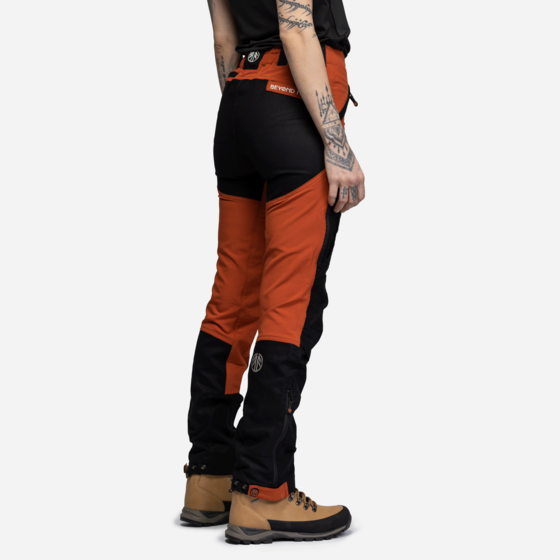 BEYOND NORDIC Bn001 Hiking Pants Women på