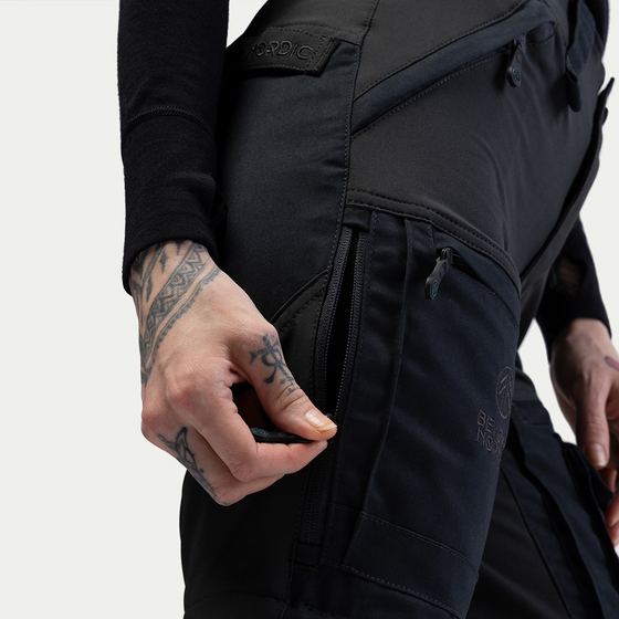 BEYOND NORDIC Bn002-v2 Hiking Pants på