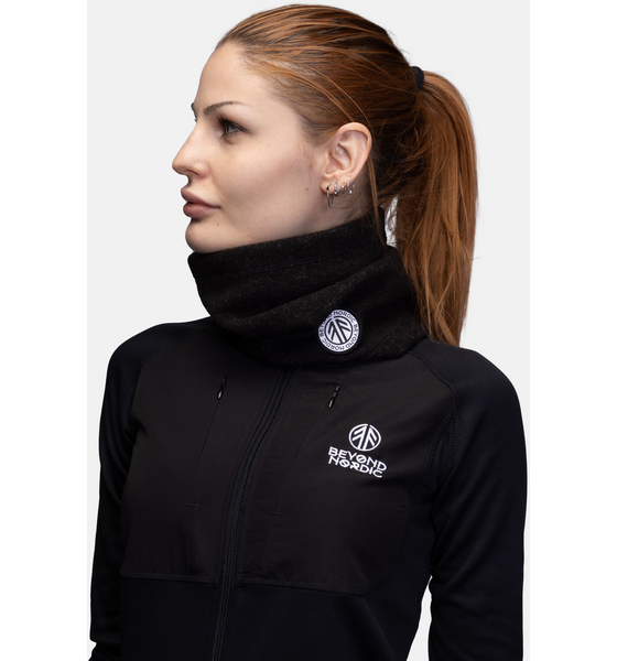 BEYOND NORDIC Bn211 Knitted Neck Gaiter på