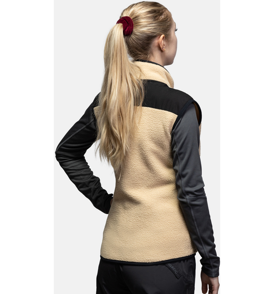 BEYOND NORDIC Bn306 Pile Vest Women på