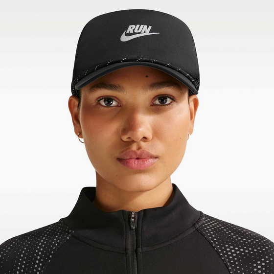 NIKE Dri-fit Unstructured Swoosh Run Cap Pro på