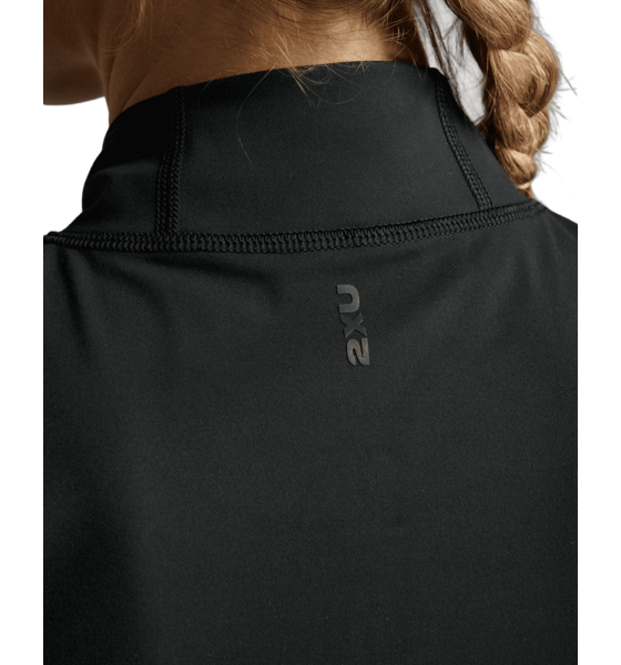 2XU Form Soft Touch 1/2 Zip Tank på