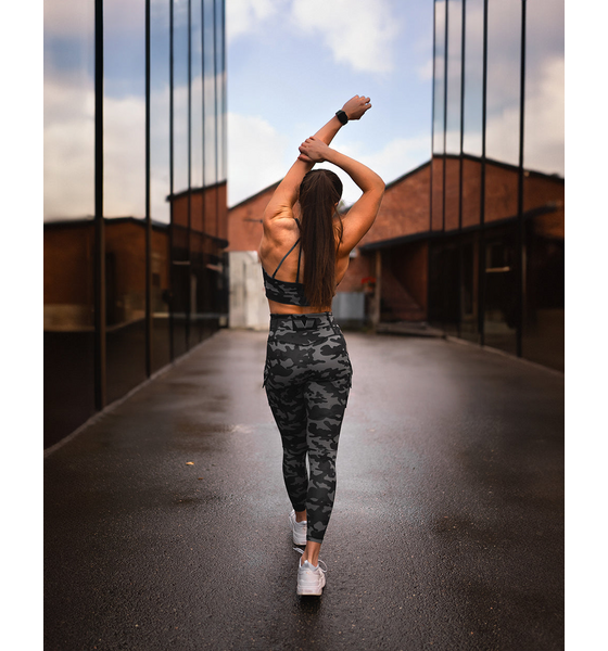 GAVELO Gavelo Cargo Camo Stealth Leggings på