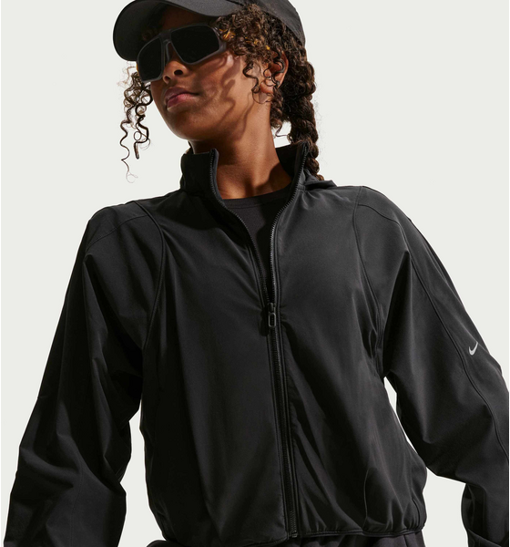 NIKE Girls' Water-repellent Uv Woven Jacket Mavn på