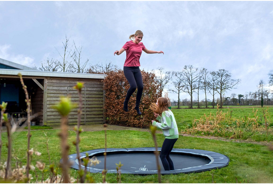 EXIT Interra Sport-marktrampolin Ø366cm - Svart på