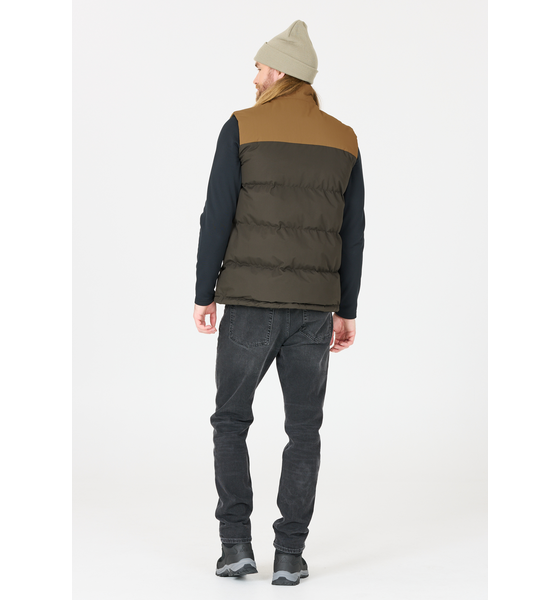 WHISTLER Jokub Vest på