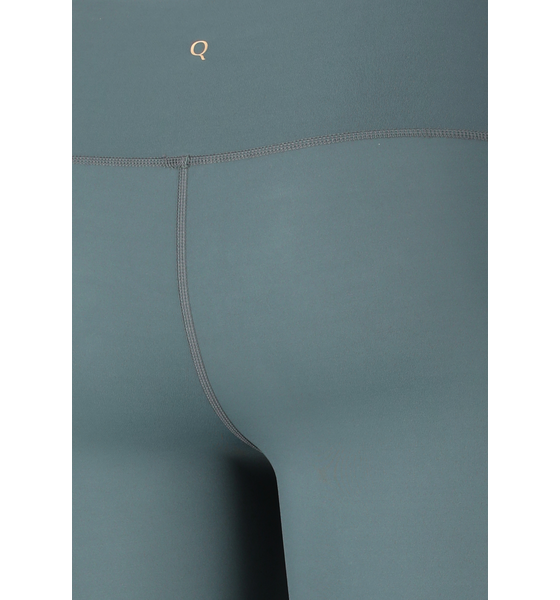 Q SPORTSWEAR Lucy på