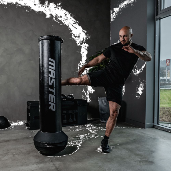MASTER FITNESS Master Fitness Free Standing Fighting Bag på