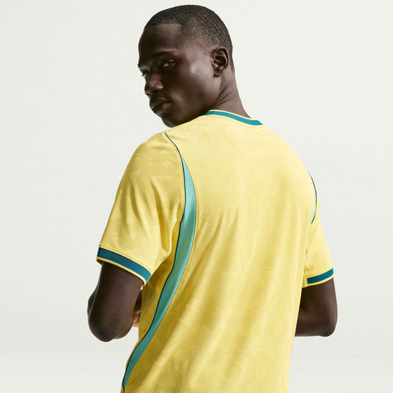 NIKE Men's Aero-fit Football Shirt Brazil National Team 2026 Match Home på