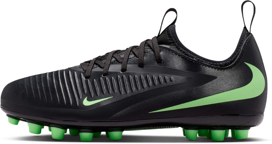 NIKE Older Kids' Artificial-grass Football Boot Jr. Phantom 6 Low Academy på