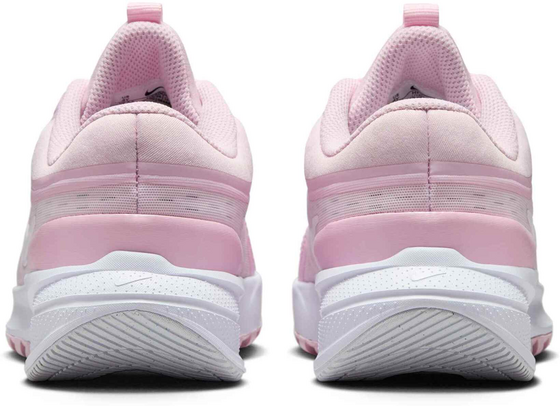 NIKE Older Kids' Running Shoes Star Runner 5 på