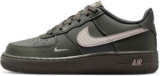 NIKE Older Kids' Shoes Air Force 1 Tech Essential på