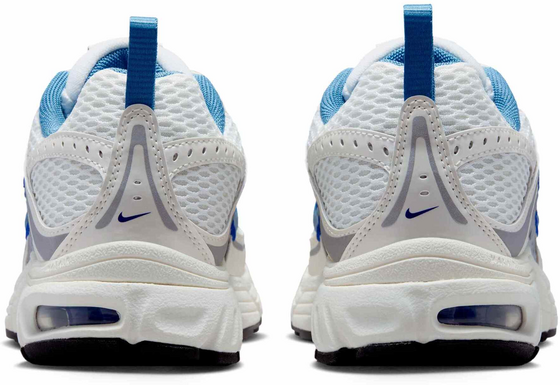 NIKE Older Kids' Shoes Air Max Moto 2k på