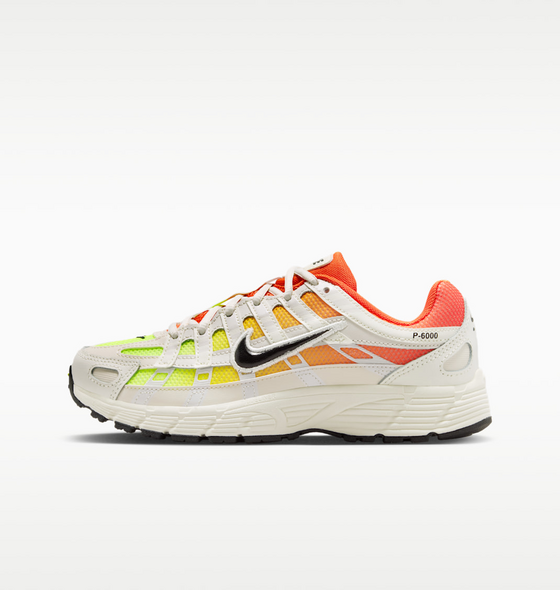 NIKE Older Kids' Shoes P-6000 på