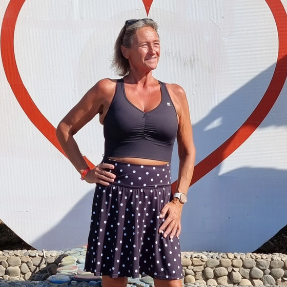 SHE DID Scrunch Sport-bh Svart på