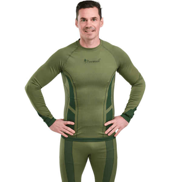 PINEWOOD Seamless Function Base Layer Set på
