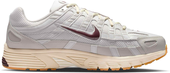 NIKE Shoes P-6000 på