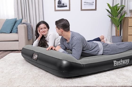BESTWAY Tritech Luftmadrass 2.03m X 1.52m X 30cm på