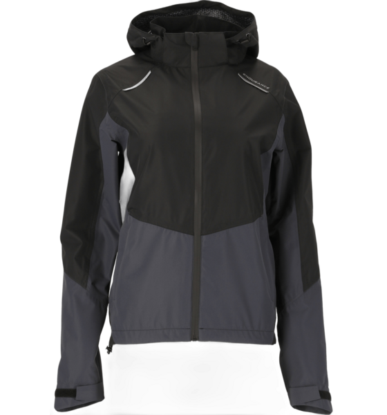 ENDURANCE Vanda Jacket på
