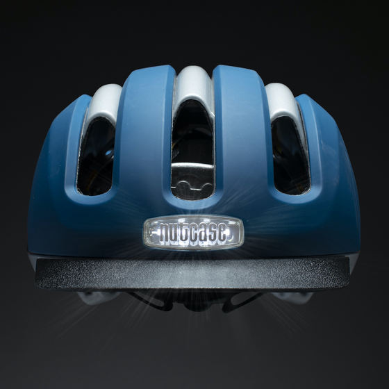 NUTCASE Vio Commute Navy Gloss Mips Light Helmet på