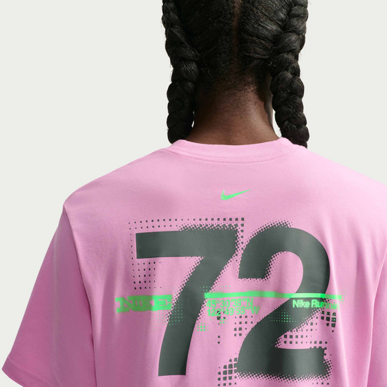 NIKE Women's Dri-fit Running T-shirt Swift på