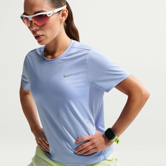 NIKE Women's Dri-fit Short-sleeve Running Top Swift på
