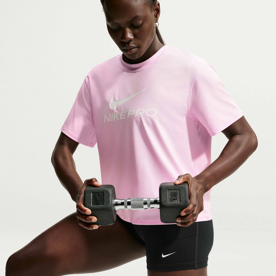 NIKE Women's Loose T-shirt Pro på