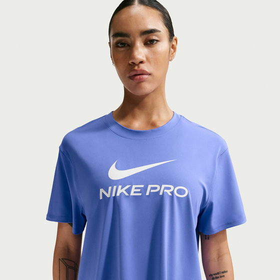 NIKE Women's Loose T-shirt Pro på
