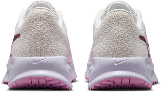 NIKE Women's Road Running Shoes Run Defy på
