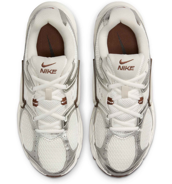 NIKE Women's Shoes With Reflective Design Accents V5 Rnr på