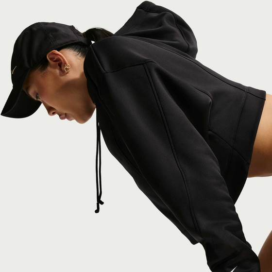 NIKE Women's Therma-fit Hoodie Pro på