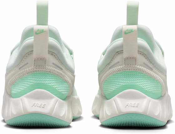 NIKE Younger Kids' Running Shoes Free Ride på